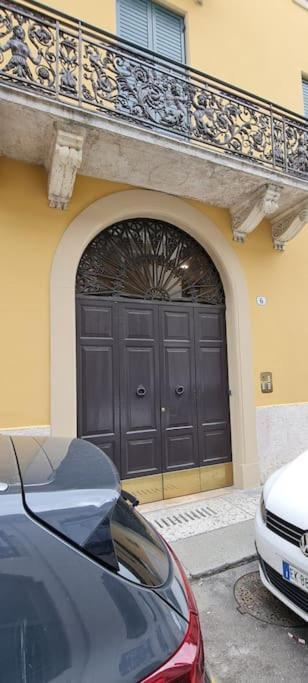 Queen Verona Luxury Apartment Kültér fotó
