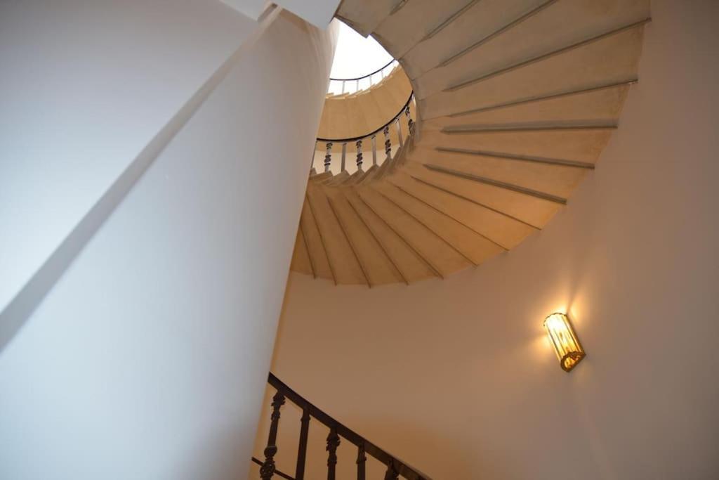Queen Verona Luxury Apartment Kültér fotó